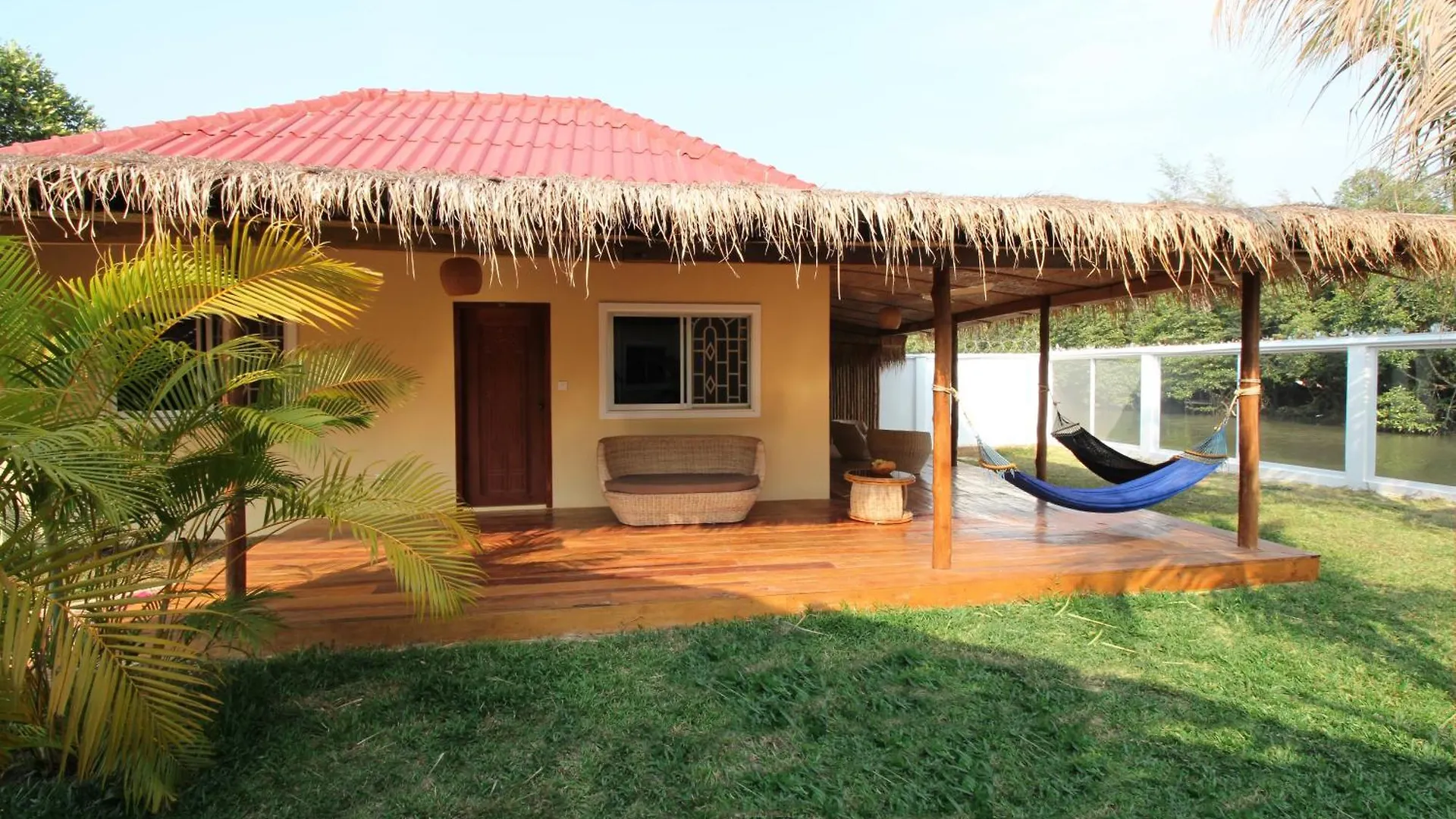 Pensión Hotel Sunset Lounge Sihanoukville