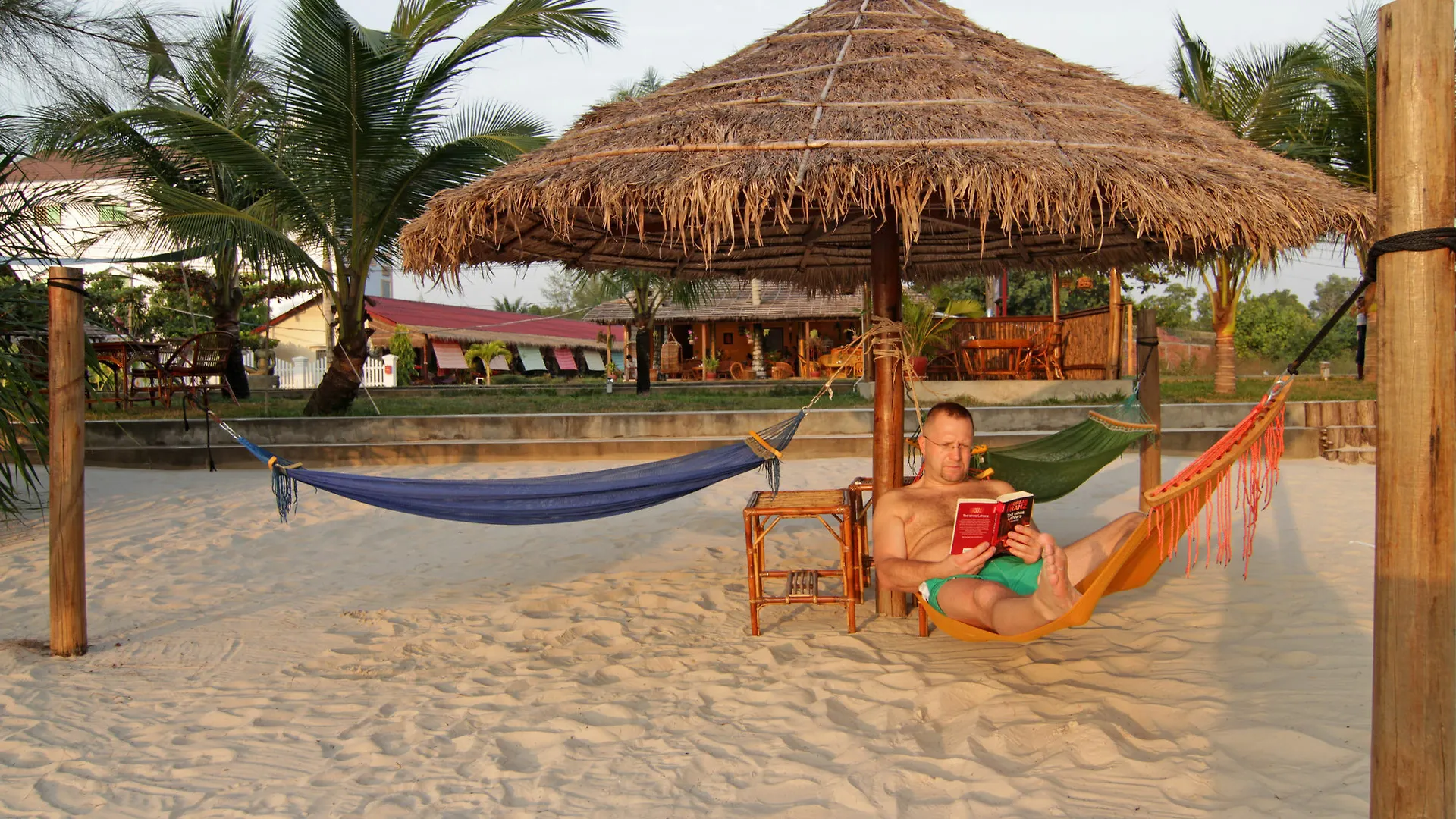 *** Pensión Hotel Sunset Lounge Sihanoukville Camboya